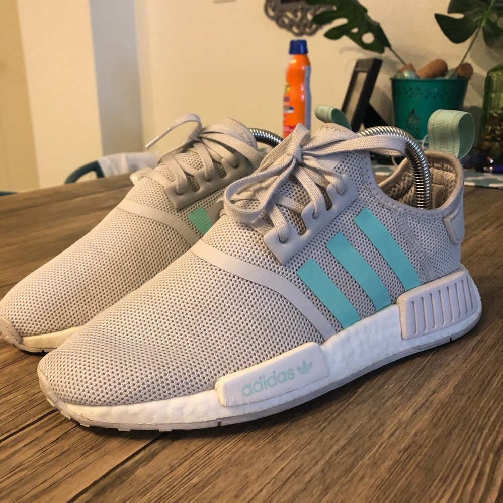 NMD adidas R1
